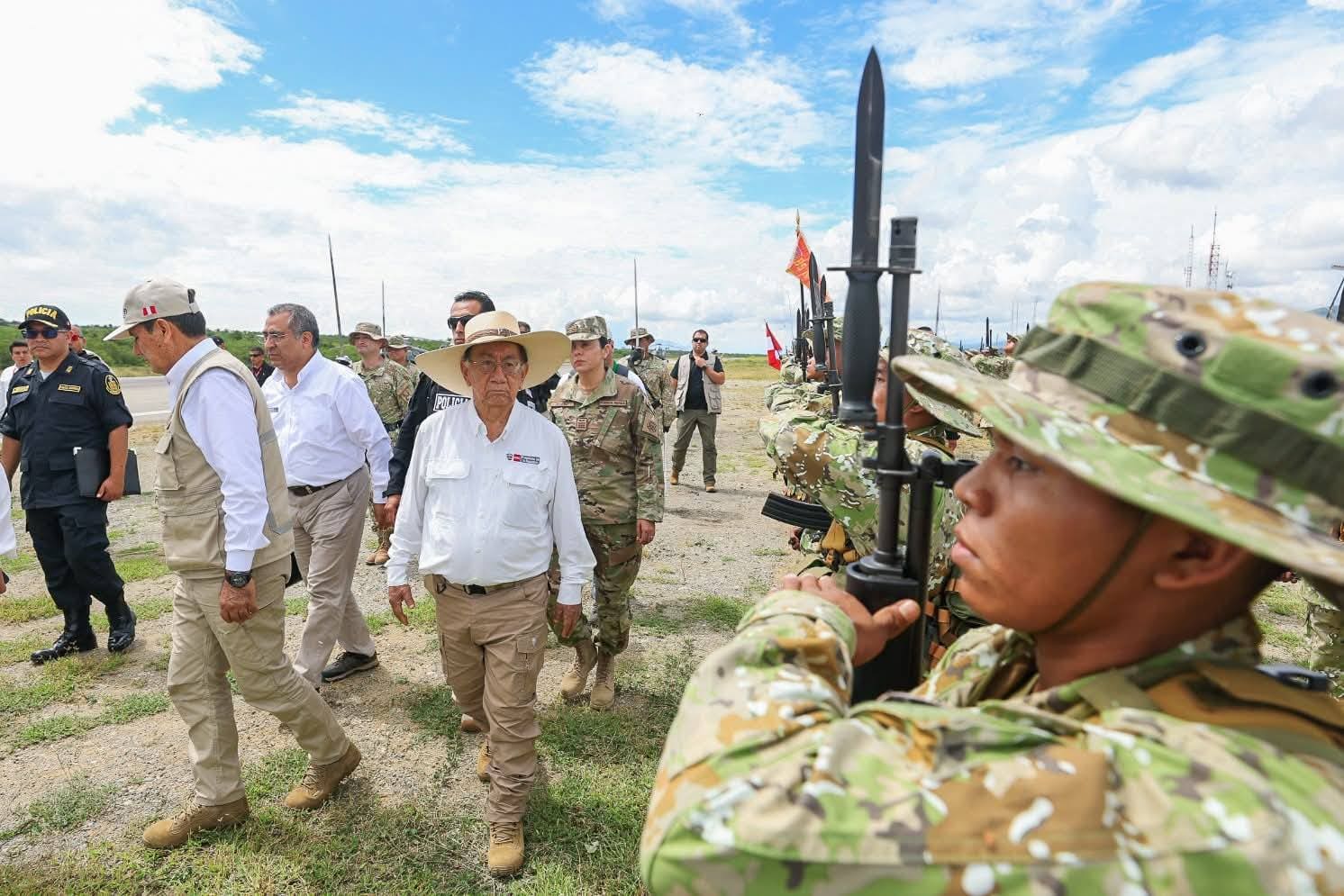 Desplante Político (6)